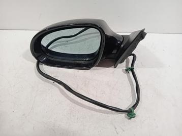 SPIEGEL LINKS ELEKTRISCH Passat Variant (3C5) (3C0657934) beschikbaar voor biedingen