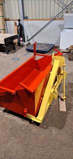 grondbak, transportbak, kipbak Peecon, Ophalen
