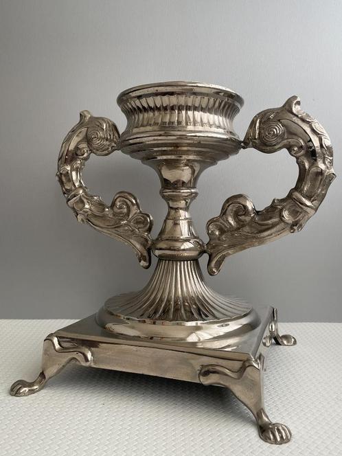 Grote bronzen en verzilverde kandelaar, Antiek en Kunst, Antiek | Kandelaars, Koper of Brons, Verzenden
