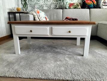 Belle table basse, Maison & Meubles, Tables | Tables de salon, Enlèvement