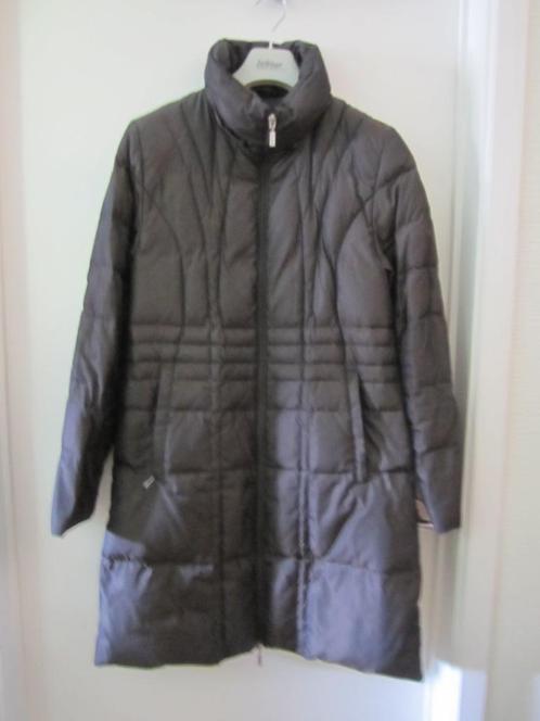 Moncler mantel maat 2 (38/40), Kleding | Dames, Jassen | Winter, Gedragen, Maat 38/40 (M), Bruin, Ophalen of Verzenden