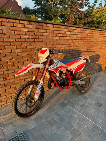 Beta enduro 50cc beschikbaar voor biedingen