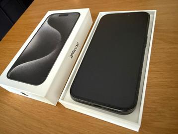 iPhone 15 Pro 128GB in perfecte staat + extra toebehoren beschikbaar voor biedingen