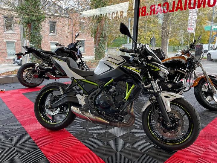 Kawasaki z650, Motoren, Motoren | Kawasaki, Bedrijf, Naked bike, 2 cilinders, Ophalen