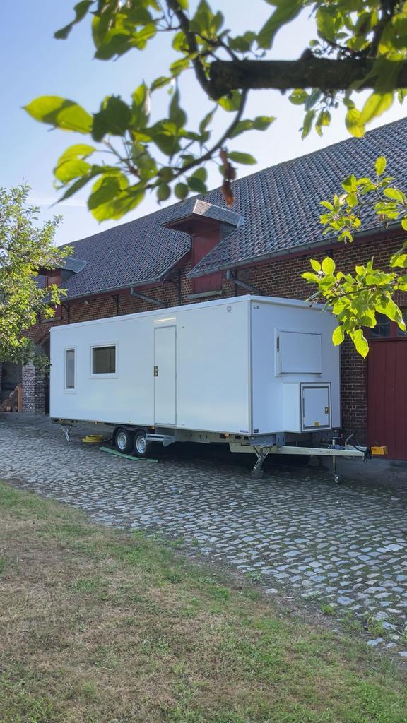 Luxe 4 persoons mobiele woonunits te huur!!, Doe-het-zelf en Bouw, Bouwketen en Schaftketen, Zo goed als nieuw, Verzenden