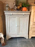 charmante oude meidenkastje, Antiek en Kunst, Antiek | Meubels | Kasten, Ophalen