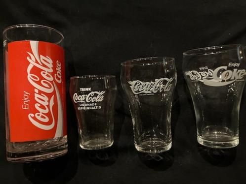 4 SPECIALE COCA COLA GLAZEN, Verzamelen, Glas en Drinkglazen, Zo goed als nieuw, Frisdrankglas, Ophalen of Verzenden