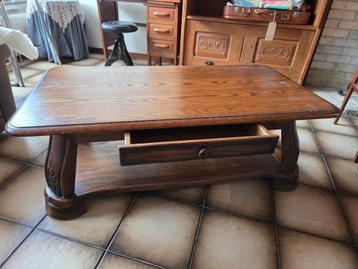 salontafel beschikbaar voor biedingen