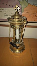 Belle lampe d'autel en laiton antique, Antiquités & Art, Antiquités | Objets religieux, Enlèvement ou Envoi