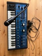 Novation Mininova + gigbag (synthesizer en vocoder), Muziek en Instrumenten, Synthesizers, Ophalen, Novation