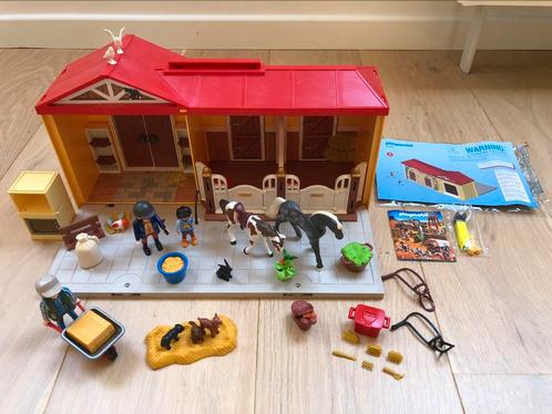 Playmobil Country chevaux 5348 (Impeccable et complet), Enfants & Bébés, Jouets | Playmobil, Comme neuf