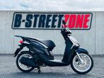 JOUW ZOMER, JOUW SCOOTER! PIAGGIO Liberty 125, Fietsen en Brommers, Scooters | Piaggio, Ophalen, Nieuw, 125 cc