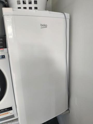 Vriezer / Diepvriezer Beko, Elektronische apparatuur, Minder dan 60 cm, Zo goed als nieuw, Energieklasse A of zuiniger, Vrijstaand