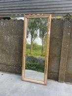 Grote Brocante Spiegel, Ophalen