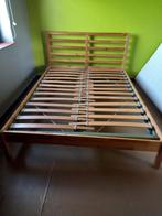 Bed +matras 140 x 200 cm, Ophalen, Tweepersoons, 140 cm, Zo goed als nieuw
