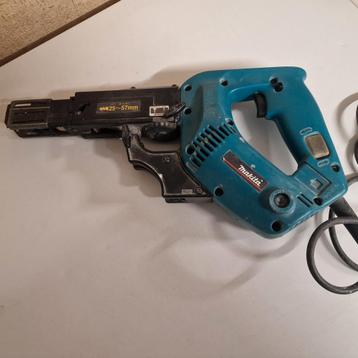 Gyproc vijsmachine beschikbaar voor biedingen