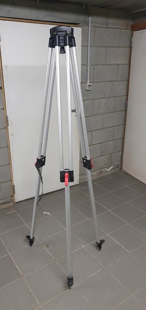 Statief voor laser, Doe-het-zelf en Bouw, Meetapparatuur, Zo goed als nieuw, Ophalen