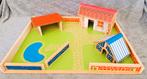 Houten  Boerderij incl. dieren, Kinderen en Baby's, Speelgoed | Houten speelgoed, Ophalen of Verzenden, Zo goed als nieuw