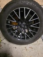 Winterbanden sport Dunlop 235x65R18, Auto-onderdelen, Banden en Velgen, Ophalen, Winterbanden