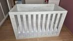Massief houten bed, Kinderen en Baby's, Ophalen, Zo goed als nieuw, Rechthoekig