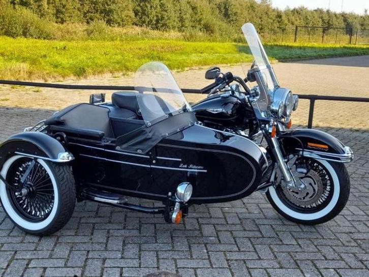 Road King Classic met zijspan, Motoren, Motoren | Zijspanmotoren, meer dan 35 kW, 2 cilinders, Motorrijbewijs A, Cruise Control