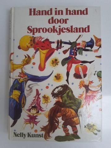 Nieuw boek Hand in hand door Sprookjesland, hardcover, 240 p beschikbaar voor biedingen