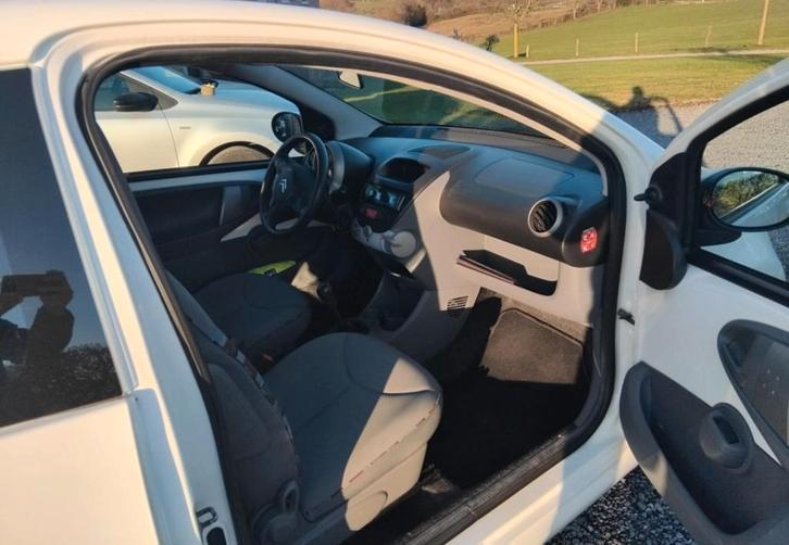 Citroen C1, Autos, Citroën, Particulier, C1, ABS, Airbags, Vitres électriques, Radio, Anti démarrage, Essence, Euro 5, Autre carrosserie