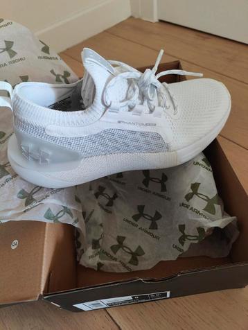 HOVR Phantom 3 SE Hardloopschoenen - Wit beschikbaar voor biedingen