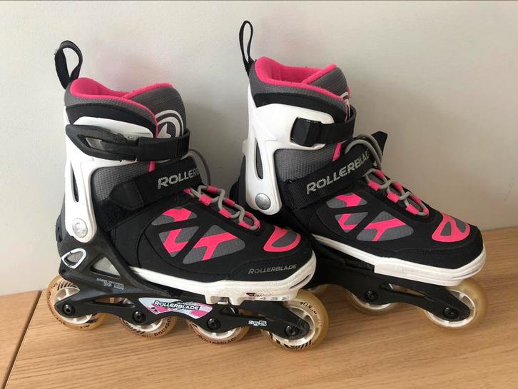 Rollerblade spitfire ts g maat 33-36,5, Sports & Fitness, Patins à roulettes alignées, Utilisé, Réglable, Enlèvement