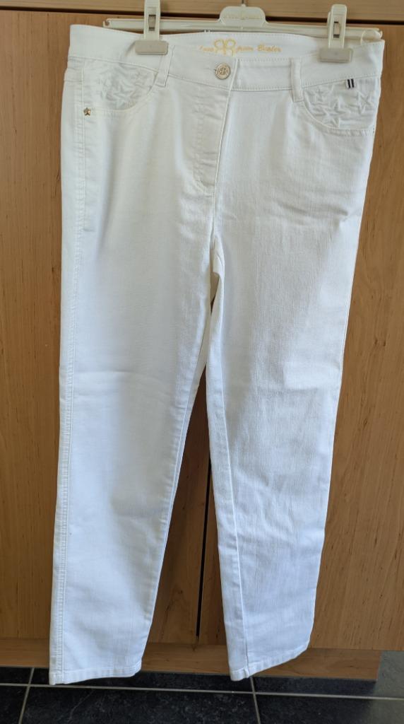 Witte jeans with love from Basler NIEUW, Kleding | Dames, Broeken en Pantalons, Nieuw, Maat 42/44 (L), Wit, Lang, Ophalen of Verzenden