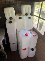 Bidons 20 en 25 liter, Tuin en Terras, Regentonnen, Minder dan 75 liter, Ophalen, Zo goed als nieuw, Kunststof