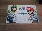 Wii Mario Kart Pack met 14 Games, Ophalen, Zo goed als nieuw, Met 3 controllers of meer, Met games