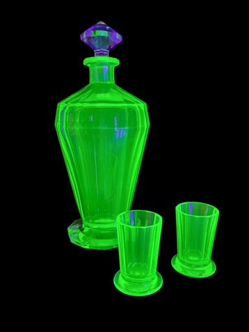 val saint lambert karaf Montmartre beschikbaar voor biedingen