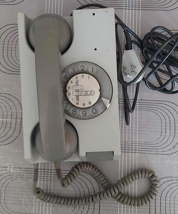 Telefoonnet schijf grijs kleur beschikbaar voor biedingen