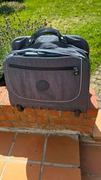 Cartable kipling a roulette, Utilisé