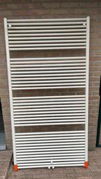 Badkamerverwarming - Mag weg wegens renovatie., Doe-het-zelf en Bouw, Verwarming en Radiatoren, Ophalen, Gebruikt, Radiator, 60 tot 150 cm