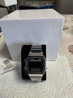 montre vintage casio état neuf scellée jamais portée, Ophalen of Verzenden, Conditie, Nieuw
