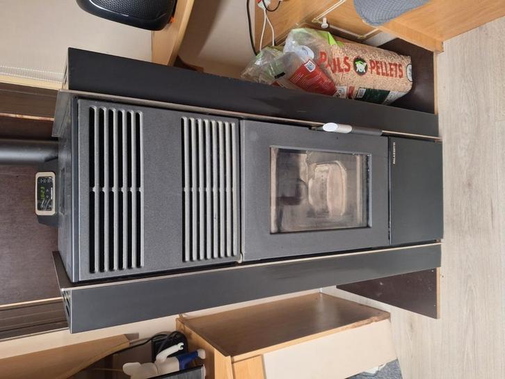 Poêle à pellet 12 kW, Bricolage & Construction, Chauffage & Radiateurs, Comme neuf, Poêle, Enlèvement