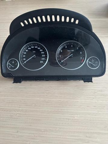 BMW F10/F11 Teller (Instrument Cluster) beschikbaar voor biedingen