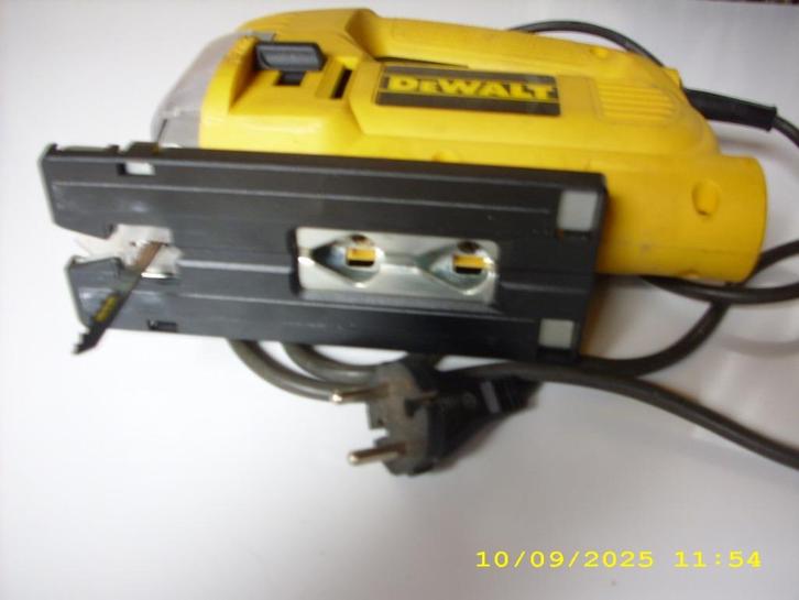 Decoupeerzaag DeWALT, Doe-het-zelf en Bouw, Gereedschap | Zaagmachines, Zo goed als nieuw, Decoupeerzaag, Ophalen