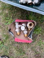 Radiatorkranen in nieuwstaat!!, Ophalen, Zo goed als nieuw
