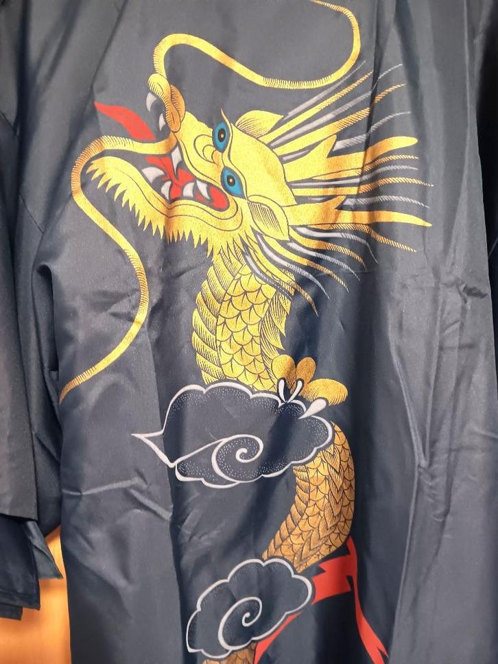 2  mooie Japanse yukata's (of zomerkimono's)   - MOOI AANBOD, Hobby en Vrije tijd, Kledingapplicaties en Hotfix, Nieuw, Ophalen