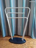 Porte serviettes en métal / 3 niveaux, Maison & Meubles, Enlèvement, Utilisé, Serviette