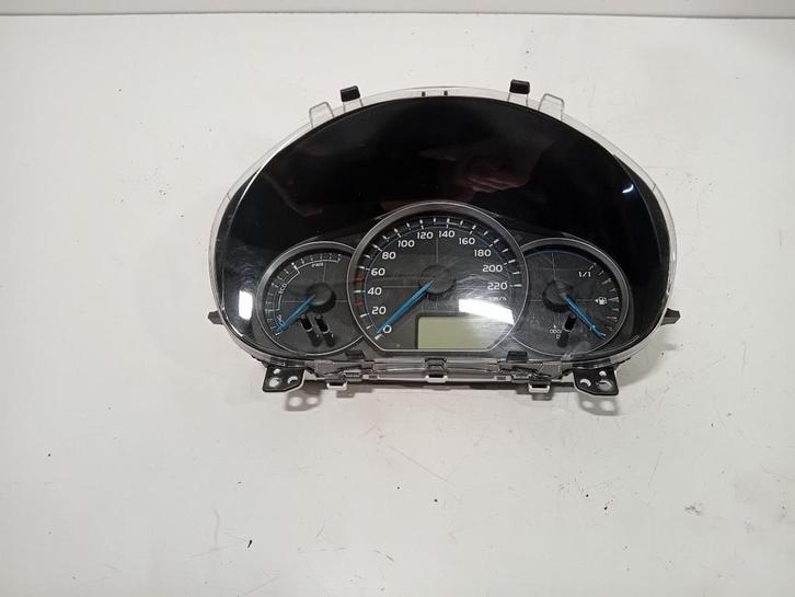 Cockpit Toyota Yaris, Auto-onderdelen, Dashboard en Schakelaars, Toyota, Gebruikt, Herkomst onderdeel bekend, 12 maanden garantie