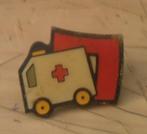 Pin's ambulance, Collections, Collections Autre, Enlèvement ou Envoi