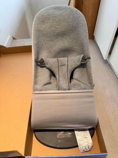 Wipper - bouncer bliss baby bjorn - rocking chair, Kinderen en Baby's, Wipstoeltjes, Zo goed als nieuw, Ophalen