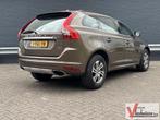 Volvo XC60 2.0 D4 FWD Momentum | Leder | Climate | Cruise |, Auto's, Volvo, Zwart, Bruin, Bedrijf, 117 g/km
