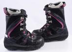 39 chaussures de snowboard EU NORTHWAVE FREEDOM, Sports & Fitness, Envoi, Utilisé, Chaussures