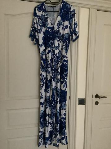 Jumpsuit maat L beschikbaar voor biedingen