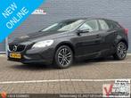 Volvo V40 2.0 T2 Nordic+ € 5350 NETTO | Climate | Cruise | N, Auto's, Volvo, Navigatiesysteem, Zwart, V40, 123 g/km